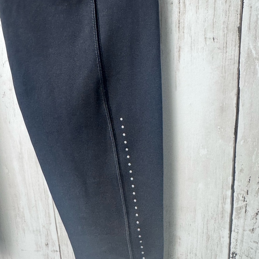 lululemon athletica Black Leggings - Picture 3 of 10
